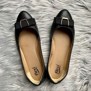 Flexi leather ballerina flats with bow